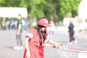 BIB: 
                            <button type="button" onclick="openModal(3657000)" class="btn btn-primary btn-sm float-right btn-popup" data-toggle="modal" data-target=".modal-high-quality">
                        <i class="fas fa-shopping-cart"></i> Add to Cart
                    </button>
                                            <button type="button" onclick="isThisMe(3657000, true)" class="btn btn-success btn-sm float-right btn-popup btn-isme hidden" data-toggle="tooltip" data-placement="bottom" title="นี่คือรูปของคุณใช่ไหม คลิกที่นี่เพื่อเอาเข้าอัลบั้ม">
                        <i class="fas fa-plus"></i> Add to album
                    </button>
                    <button type="button" onclick="isThisMe(3657000, false)" class="btn btn-warning btn-sm float-right btn-popup btn-isnotme hidden">
                        <i class="fas fa-ban"></i> Remove from album
                    </button>